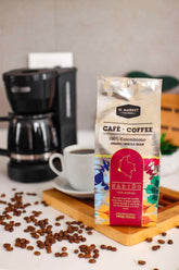 #cofeestore #shopcoffe #colombiancoffe #coffemarket #coffecafes #barofchocolate #colocalte #coffecoffe #coffe